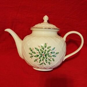 Lenox Holiday Gold-Banded Carved Teapot